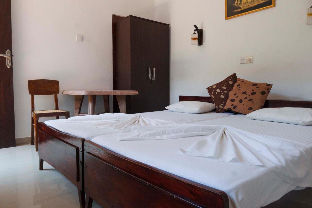 The Catipe Lodge Хиккадува Экстерьер фото